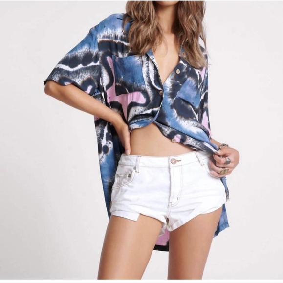 One Teaspoon - White Beau Bandit Shorts - Picture 1 of 10